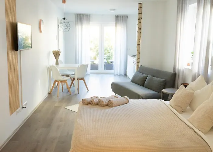 Hugos Studio Apartment